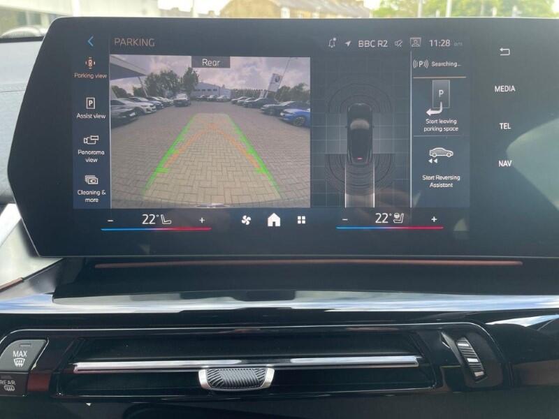 BMW X2 view 27