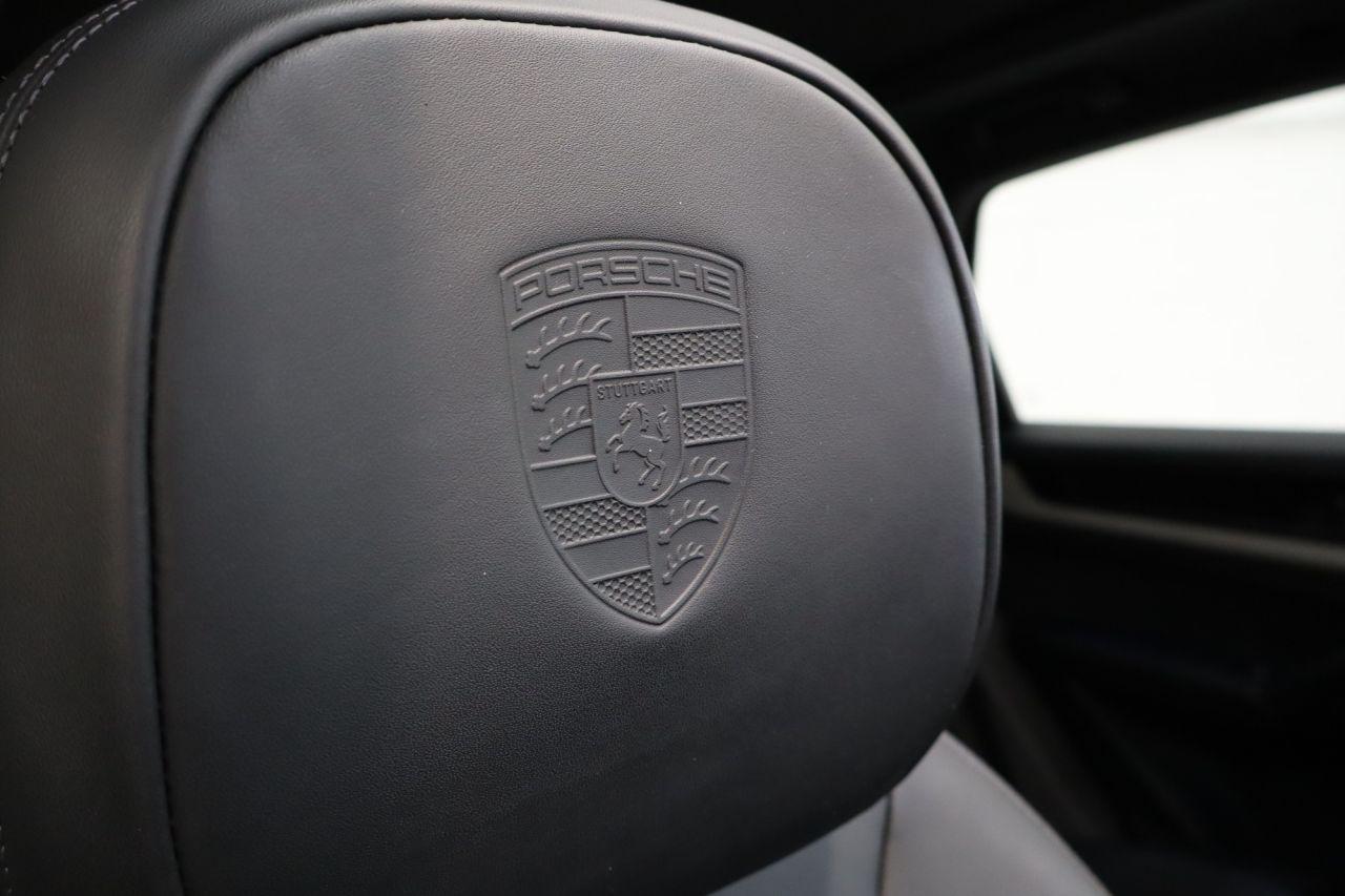 Porsche Cayenne view 14
