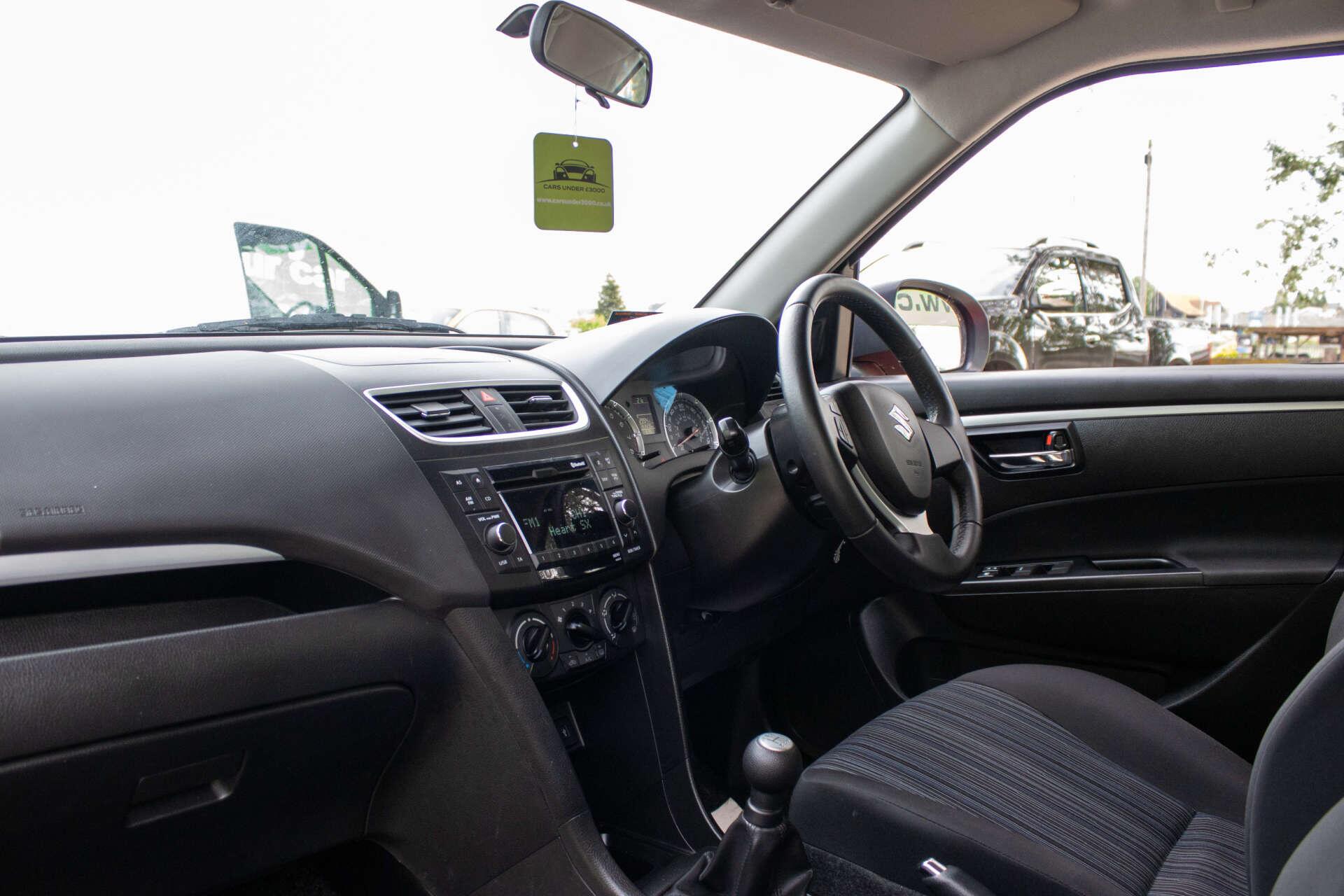 Suzuki Swift view 14