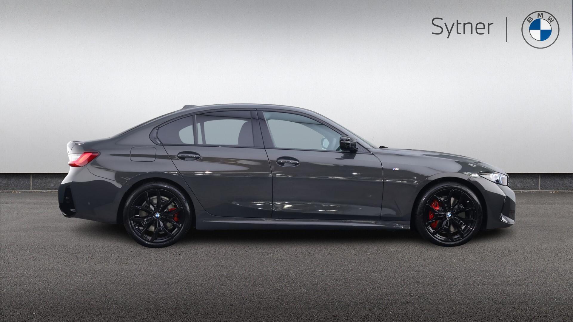 BMW 3 Series view 3