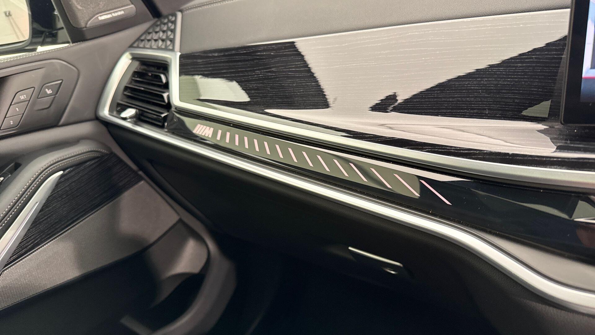BMW X5 view 26