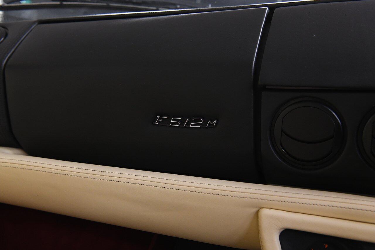 Ferrari 512 view 20
