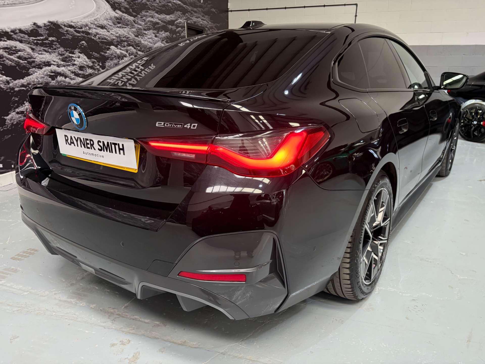 BMW I4 view 13