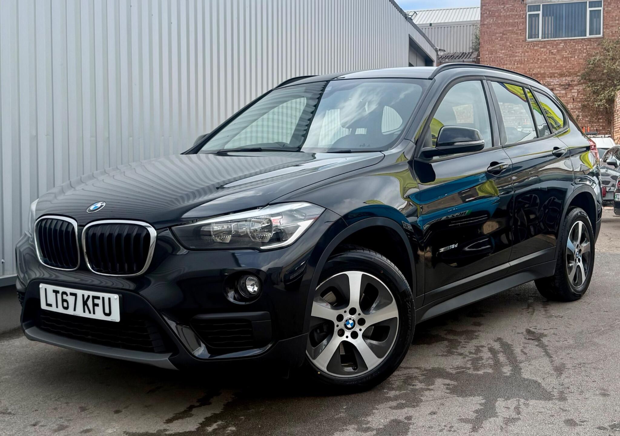 BMW X1 view 3