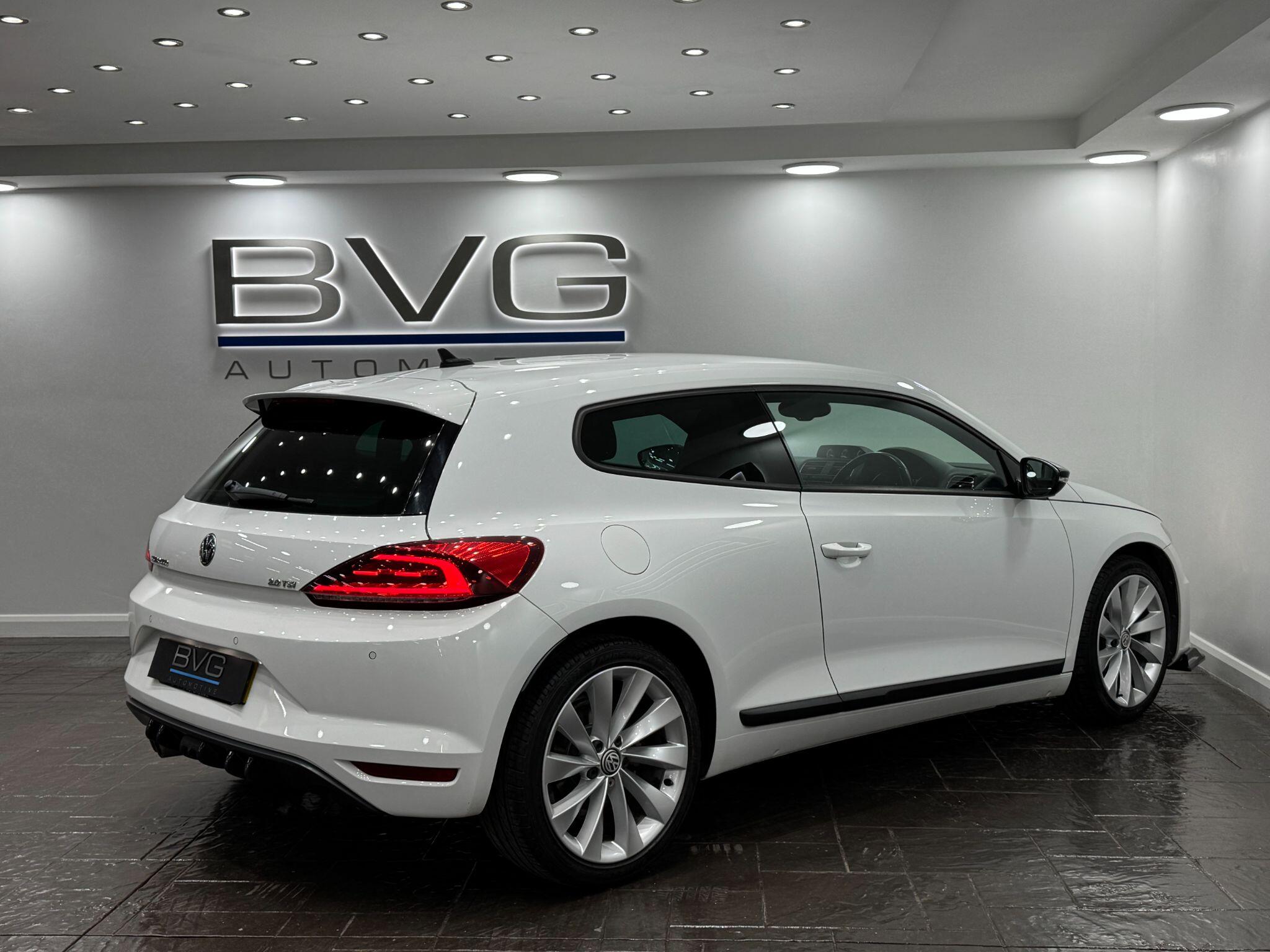 Volkswagen Scirocco view 11