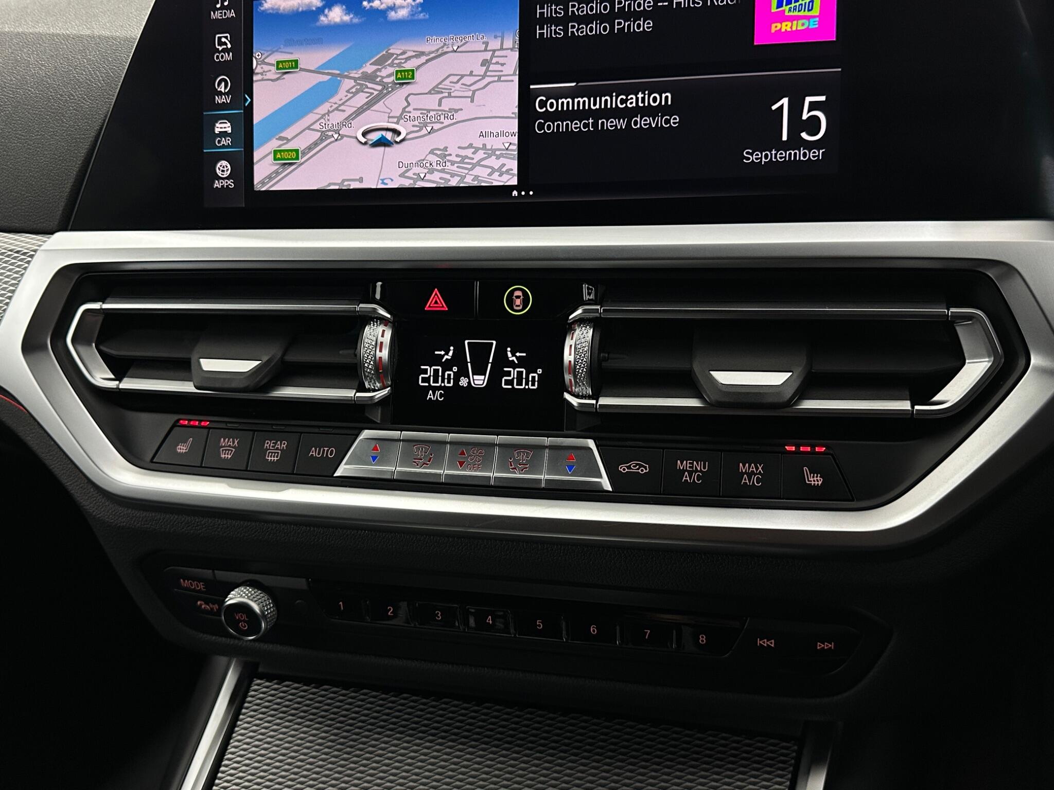 BMW 3 Series view 22