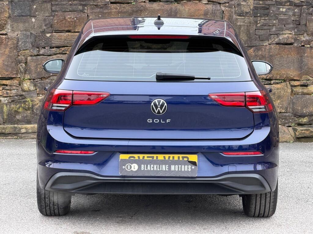 Volkswagen Golf view 6