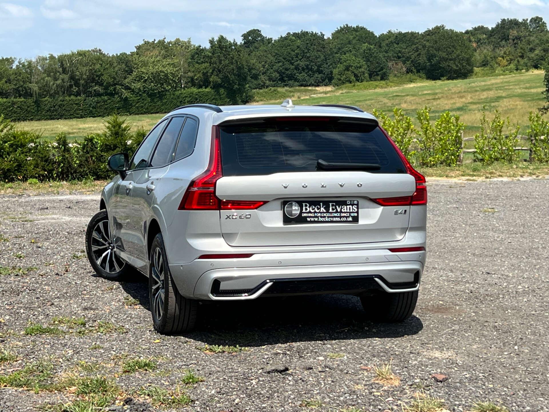 Volvo XC60 view 10