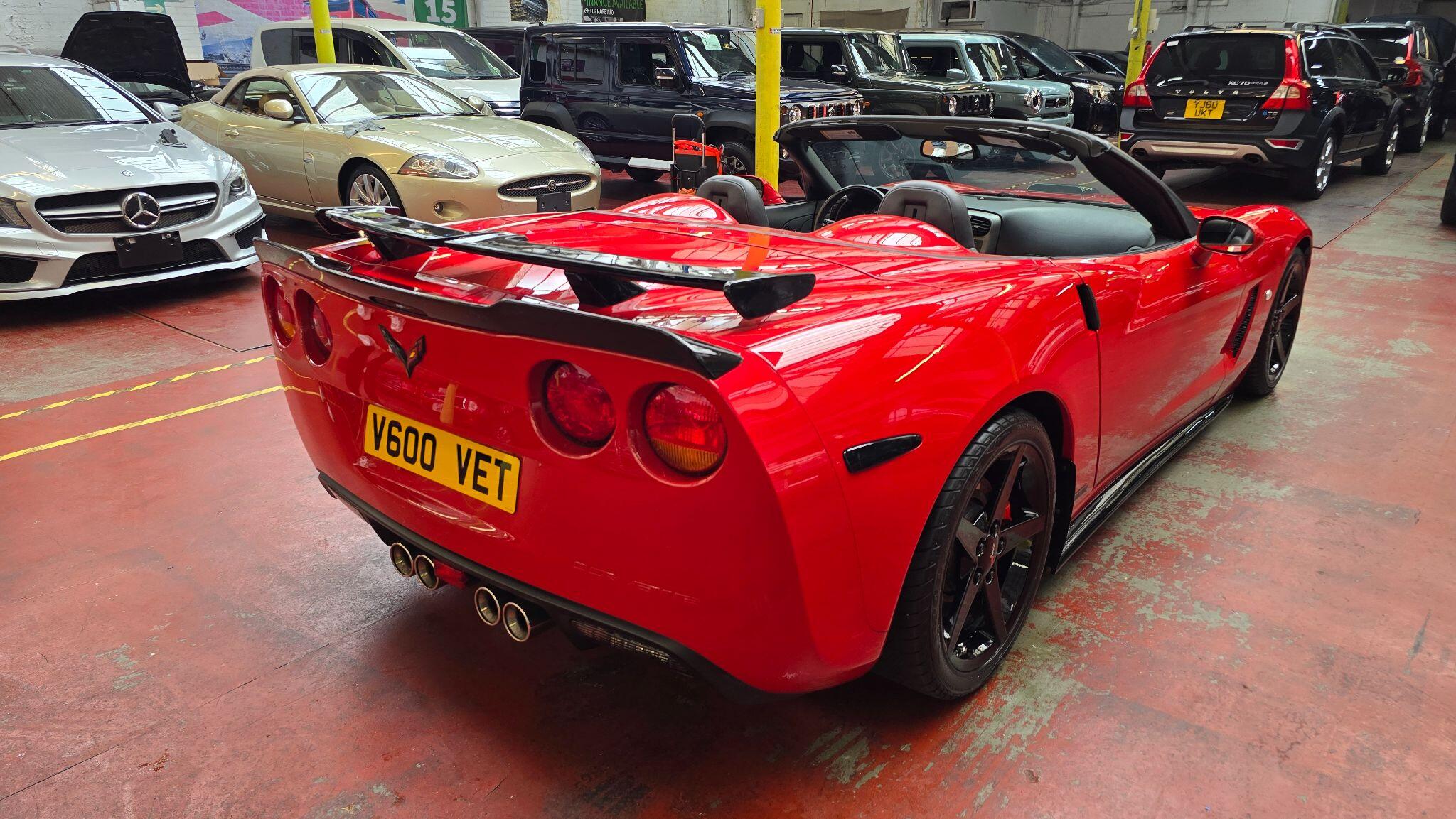 Chevrolet Corvette view 16