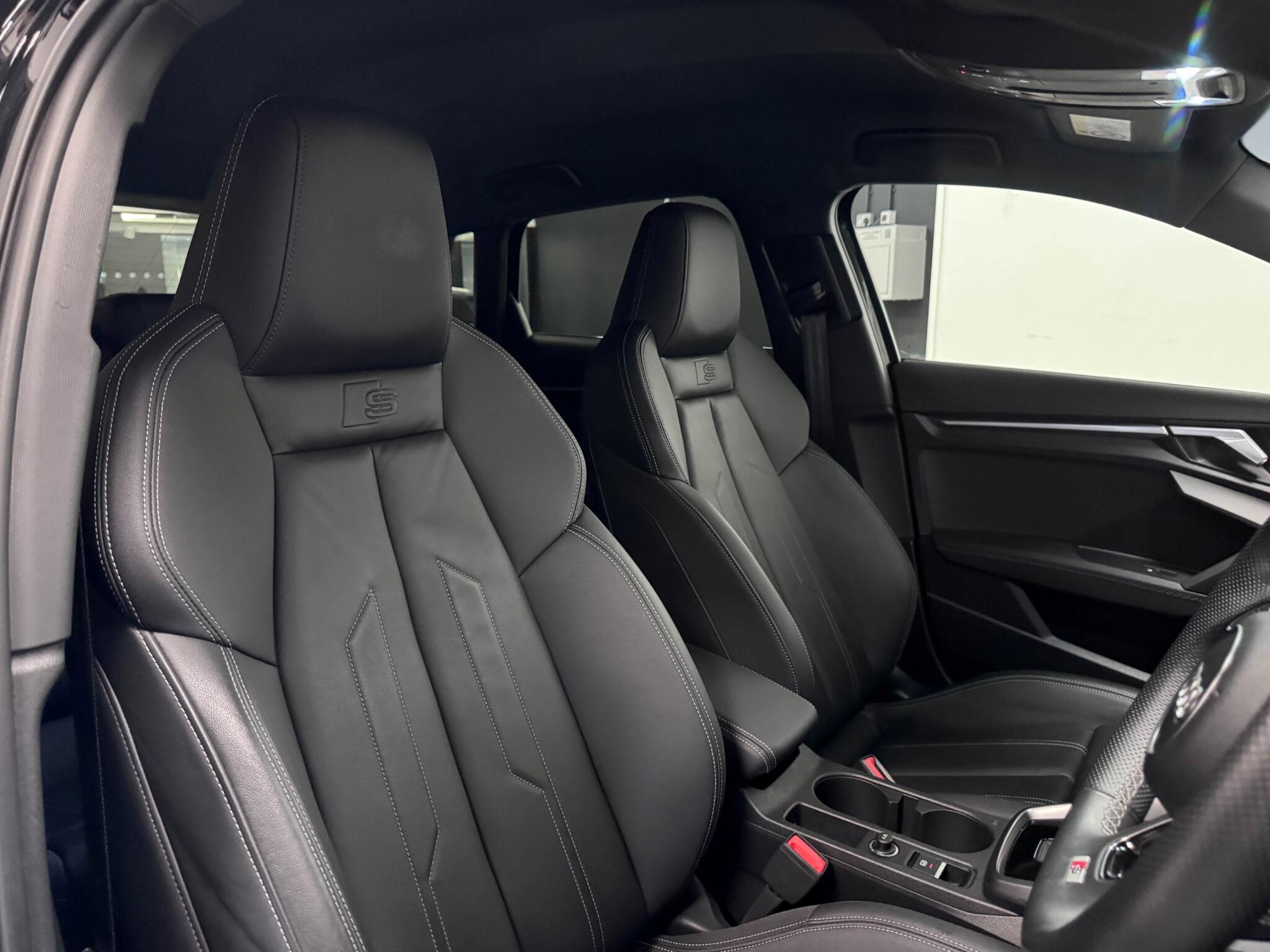 Audi A3 view 28