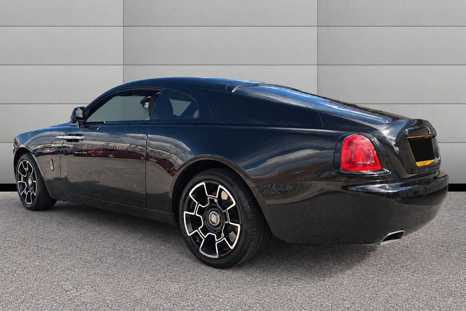 Rolls-Royce Wraith view 3