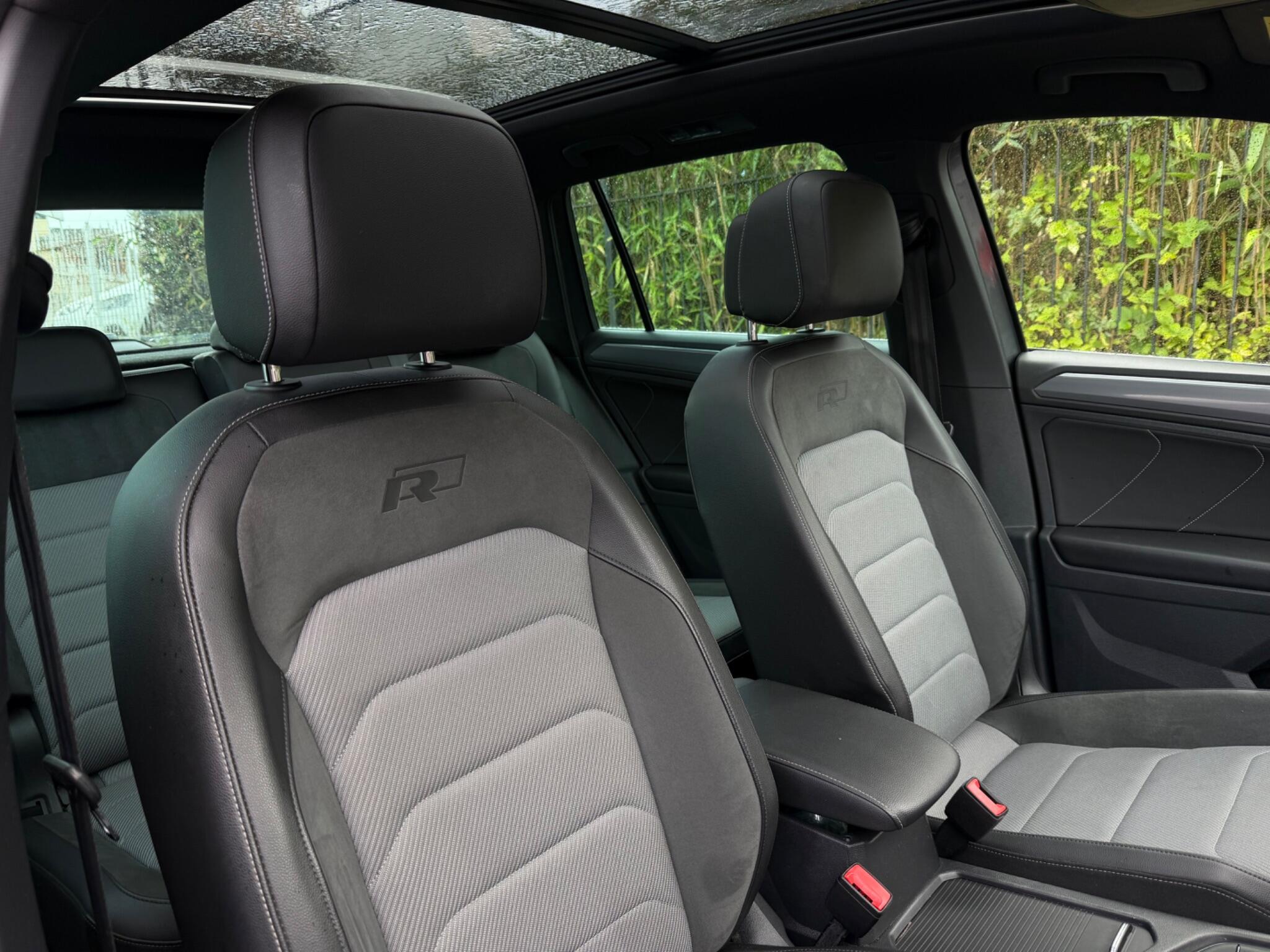 Volkswagen Tiguan view 18