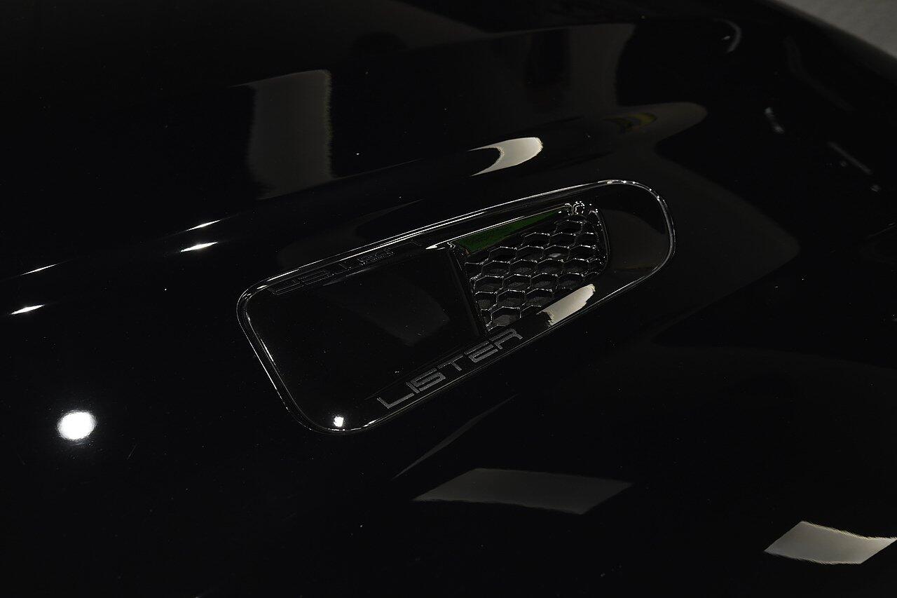 Jaguar F-Type view 36