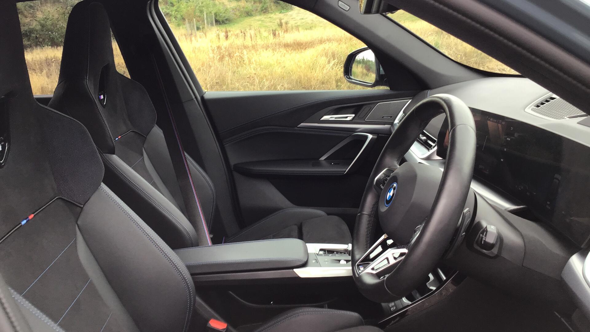 BMW X1 view 11