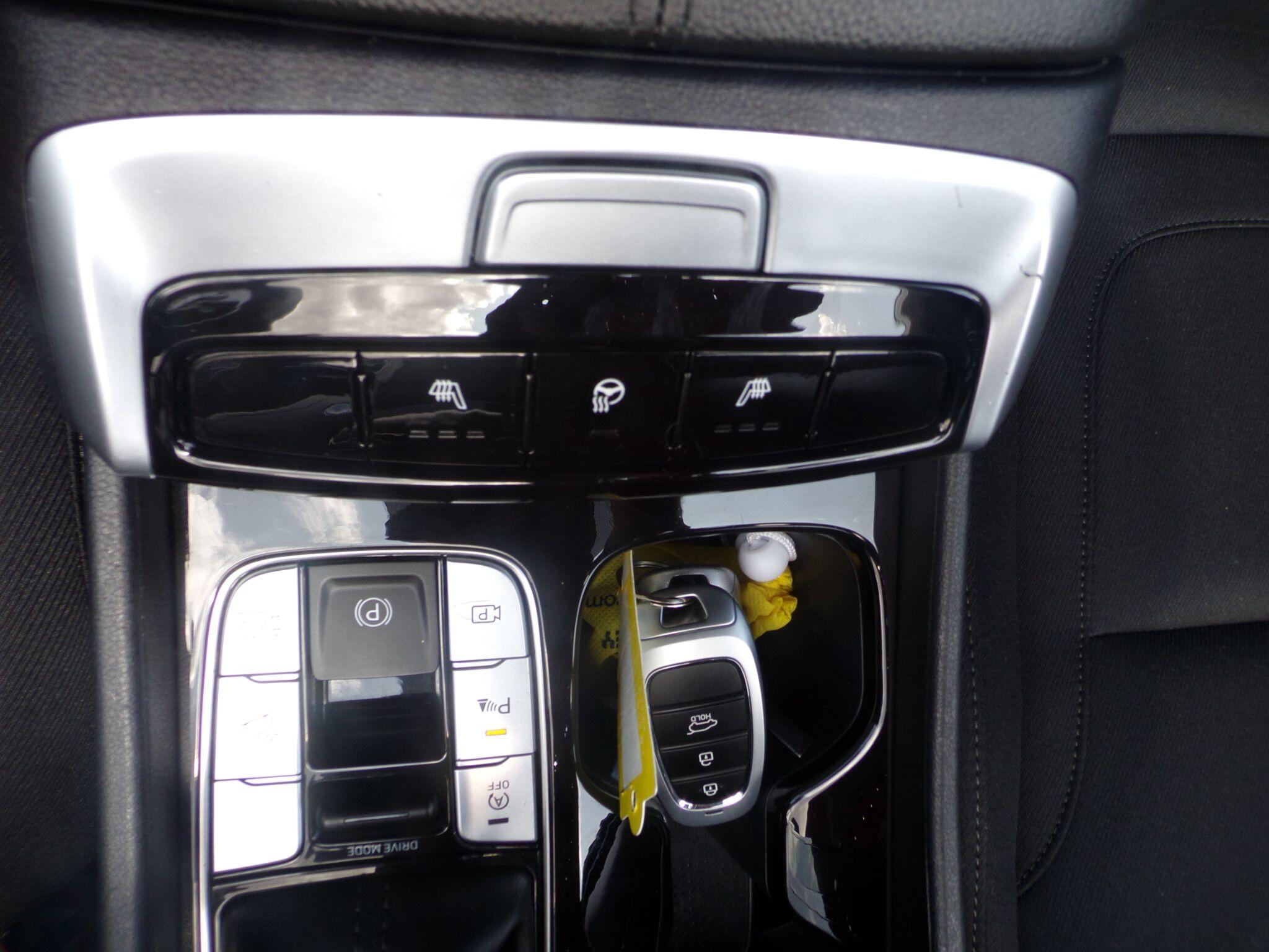Hyundai Tucson view 24