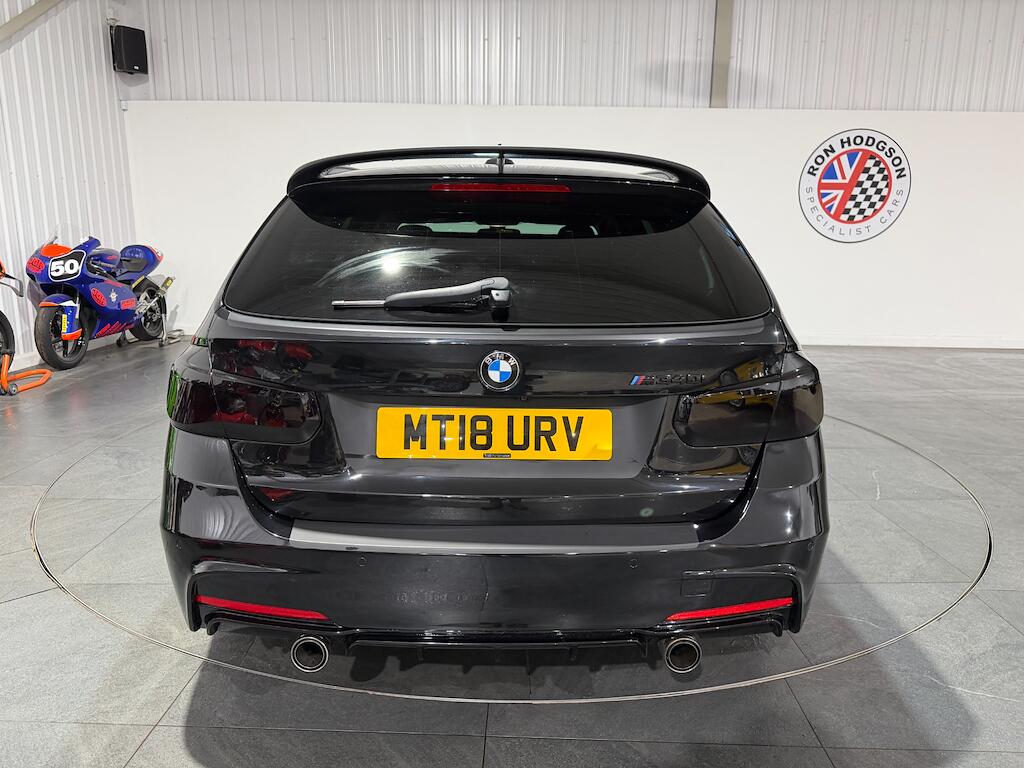 BMW 3 Series view 14