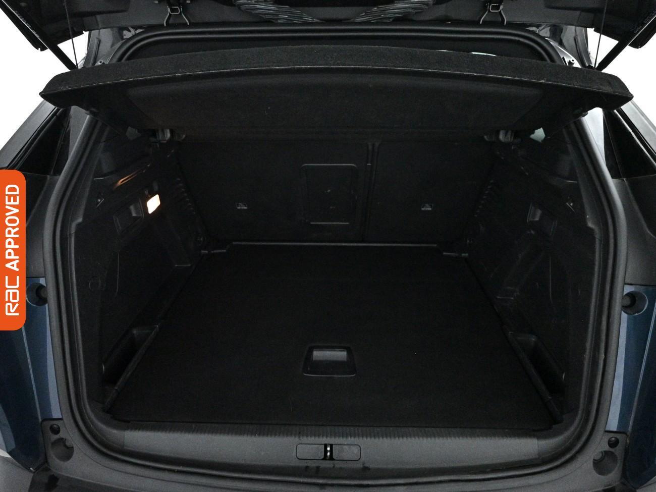 Peugeot 3008 view 13