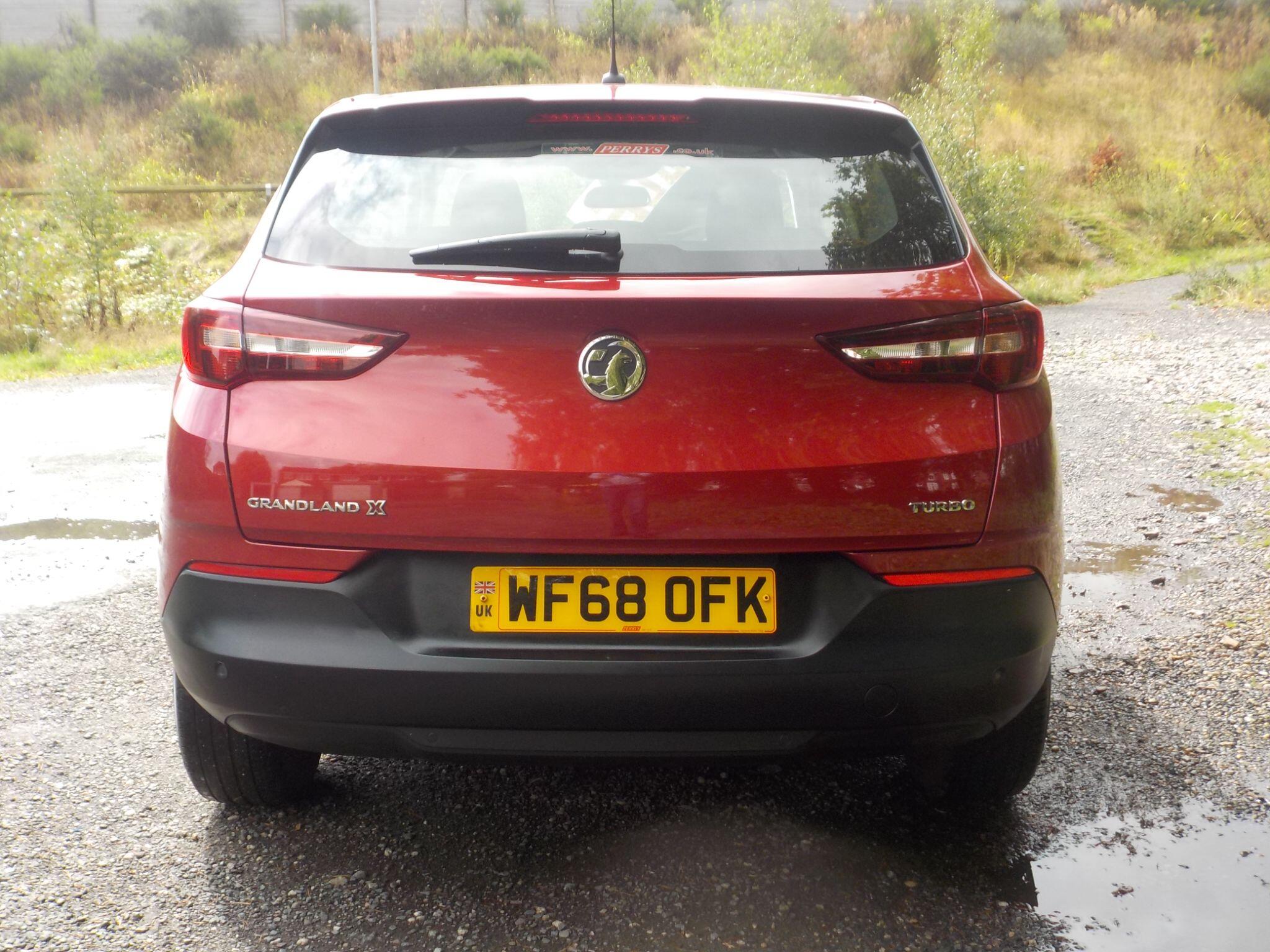 Vauxhall Grandland X 1.2 Turbo SE Euro 6 (s/s) 5dr
