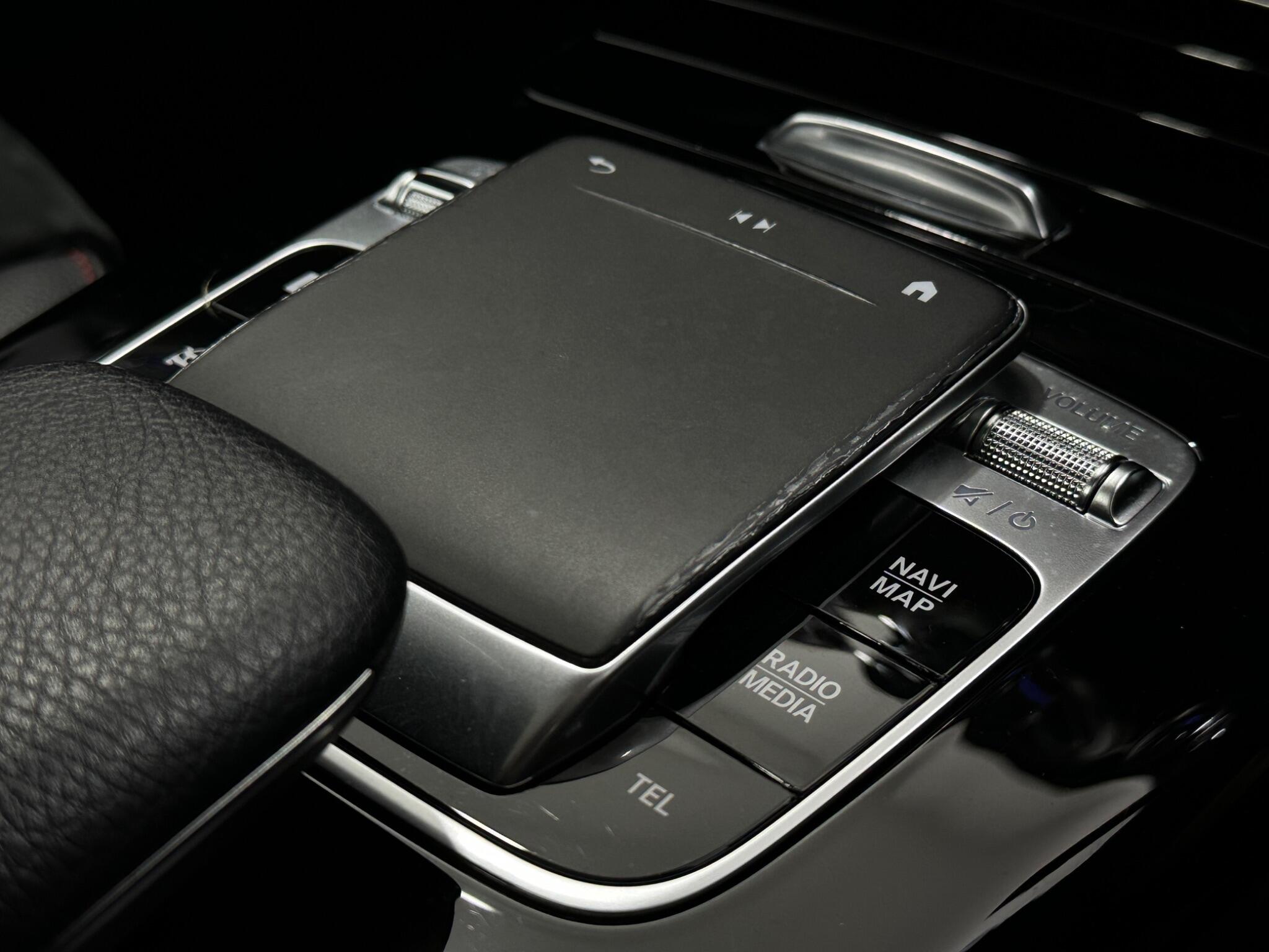 Mercedes-Benz A-Class view 21