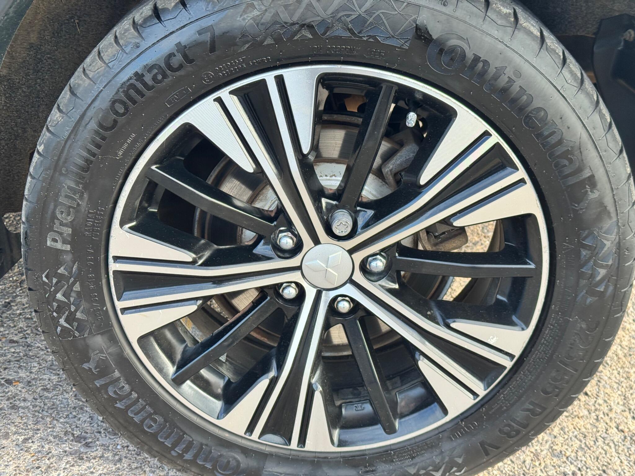 Mitsubishi Eclipse Cross view 39