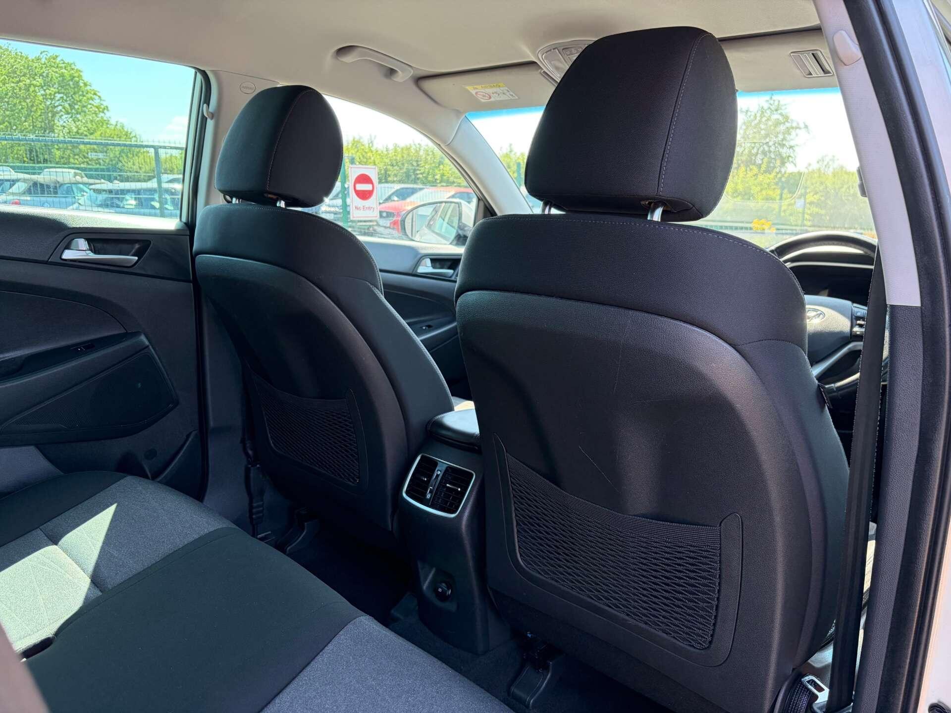 Hyundai Tucson view 29
