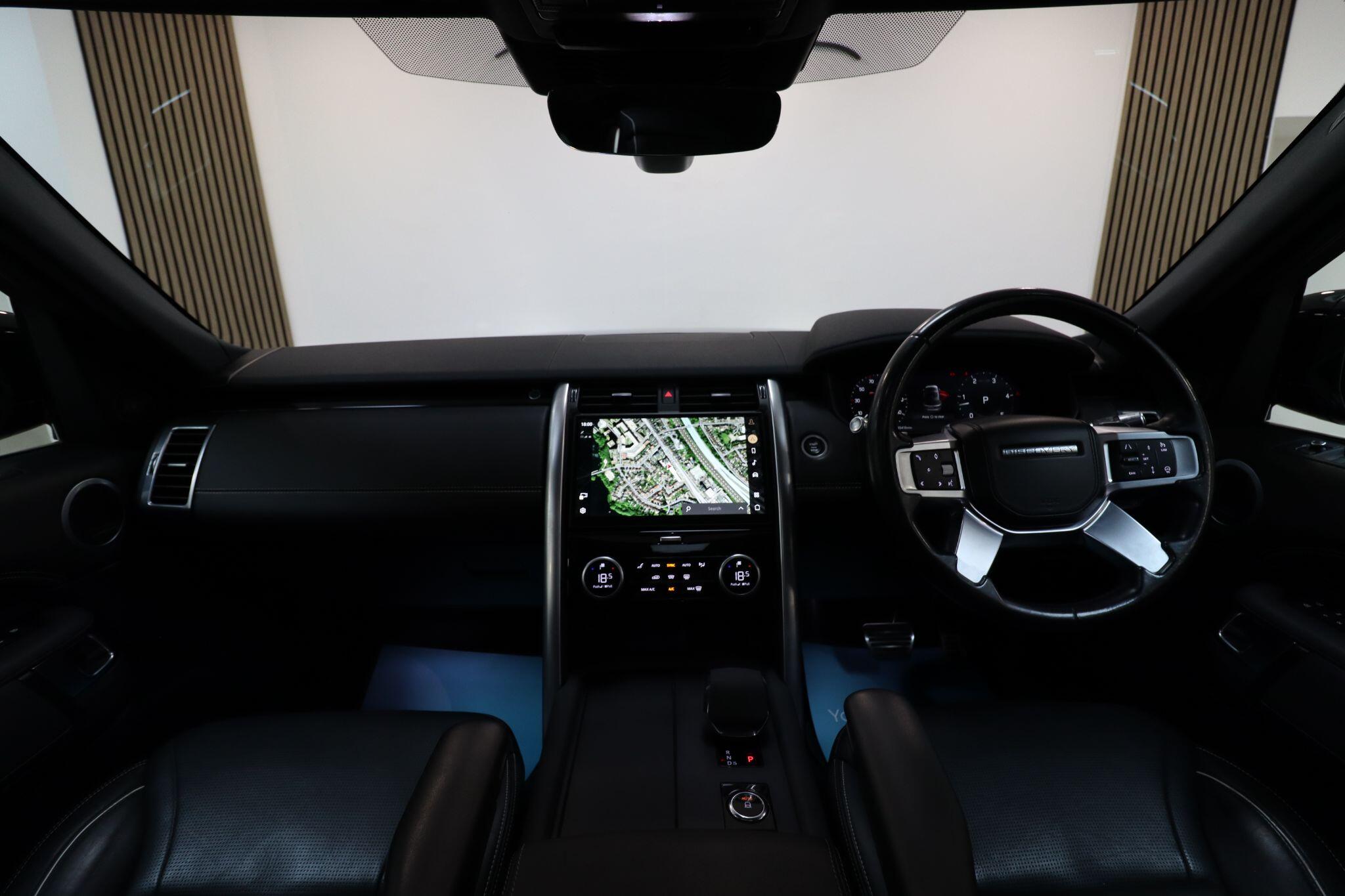 Land Rover Discovery 3 view 45