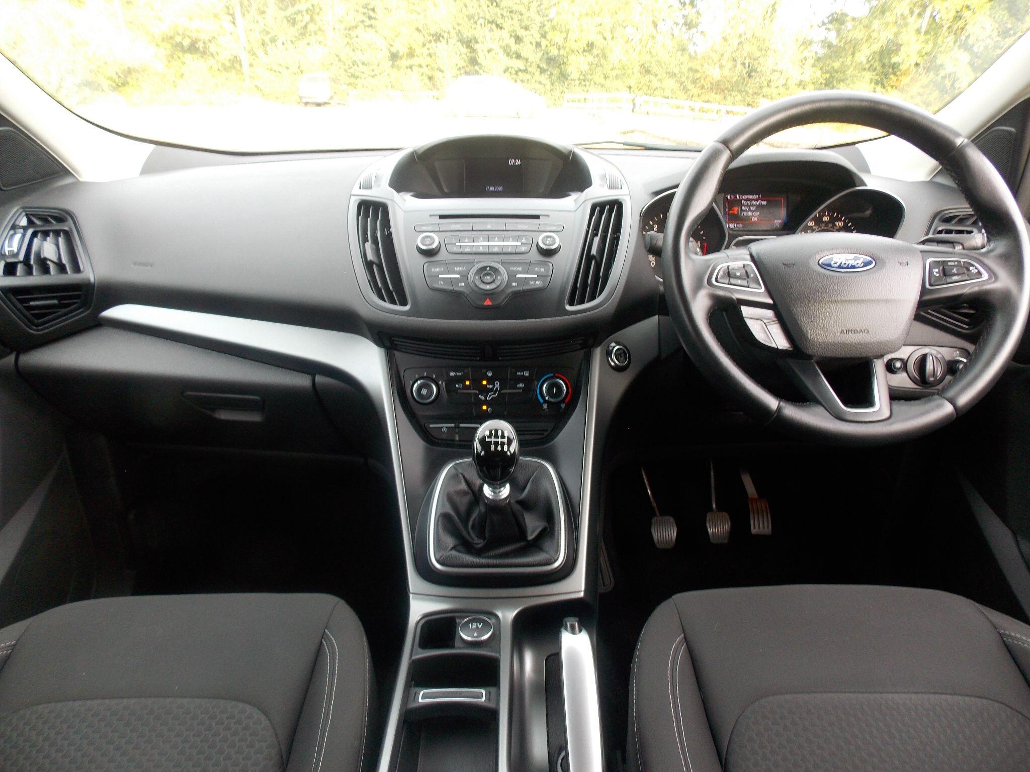 Ford Kuga view 24