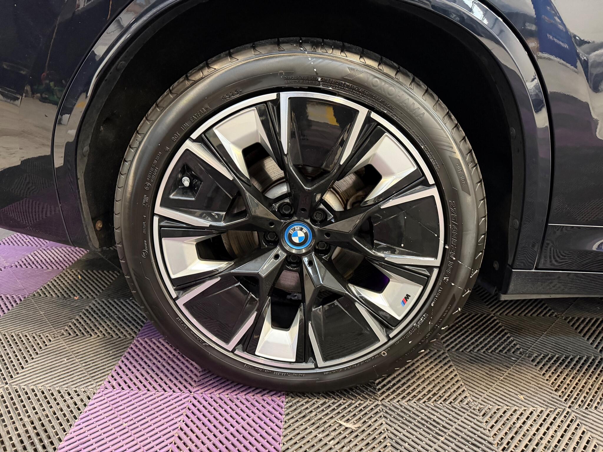 BMW Ix3 view 42