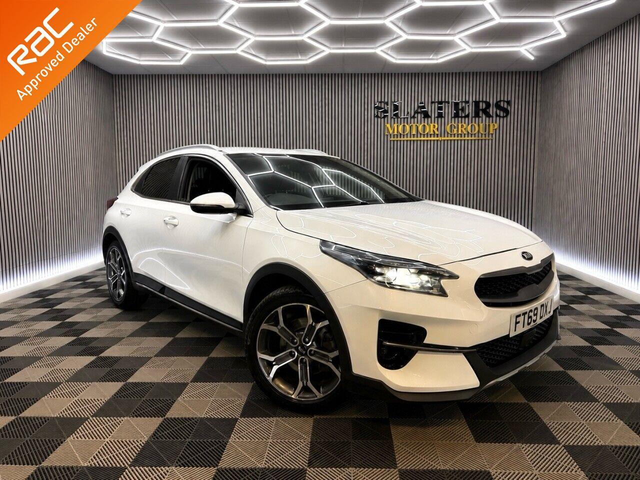 2020 Kia Xceed in White for sale