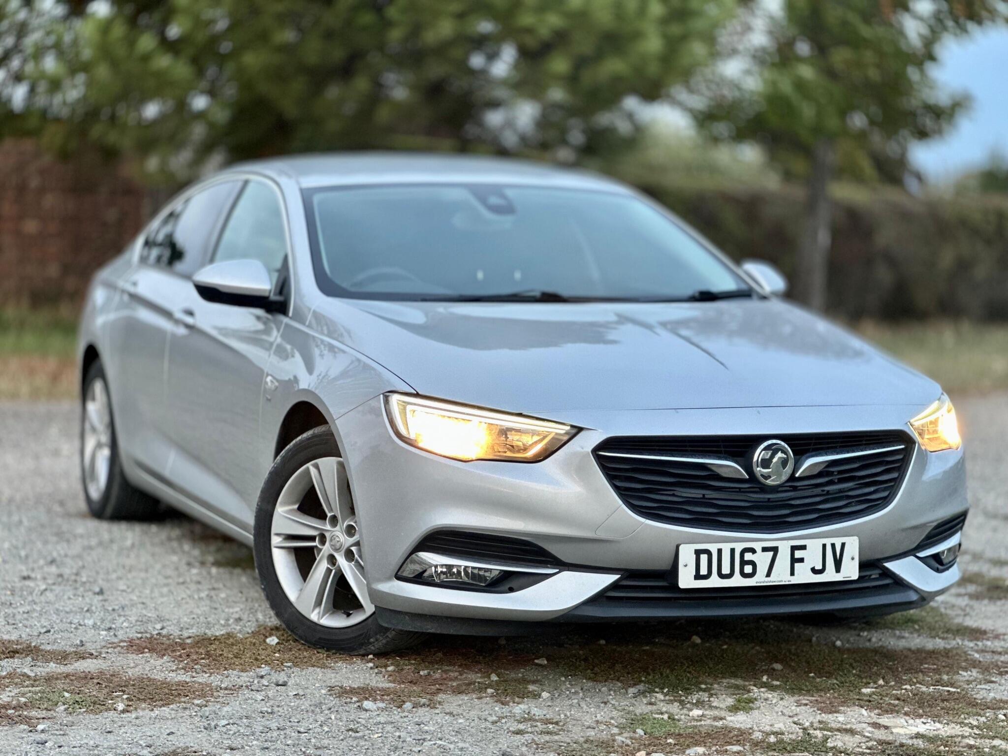  2017 Vauxhall Insignia 1.6 Turbo D Ecotec [136] Sri Nav 5dr   