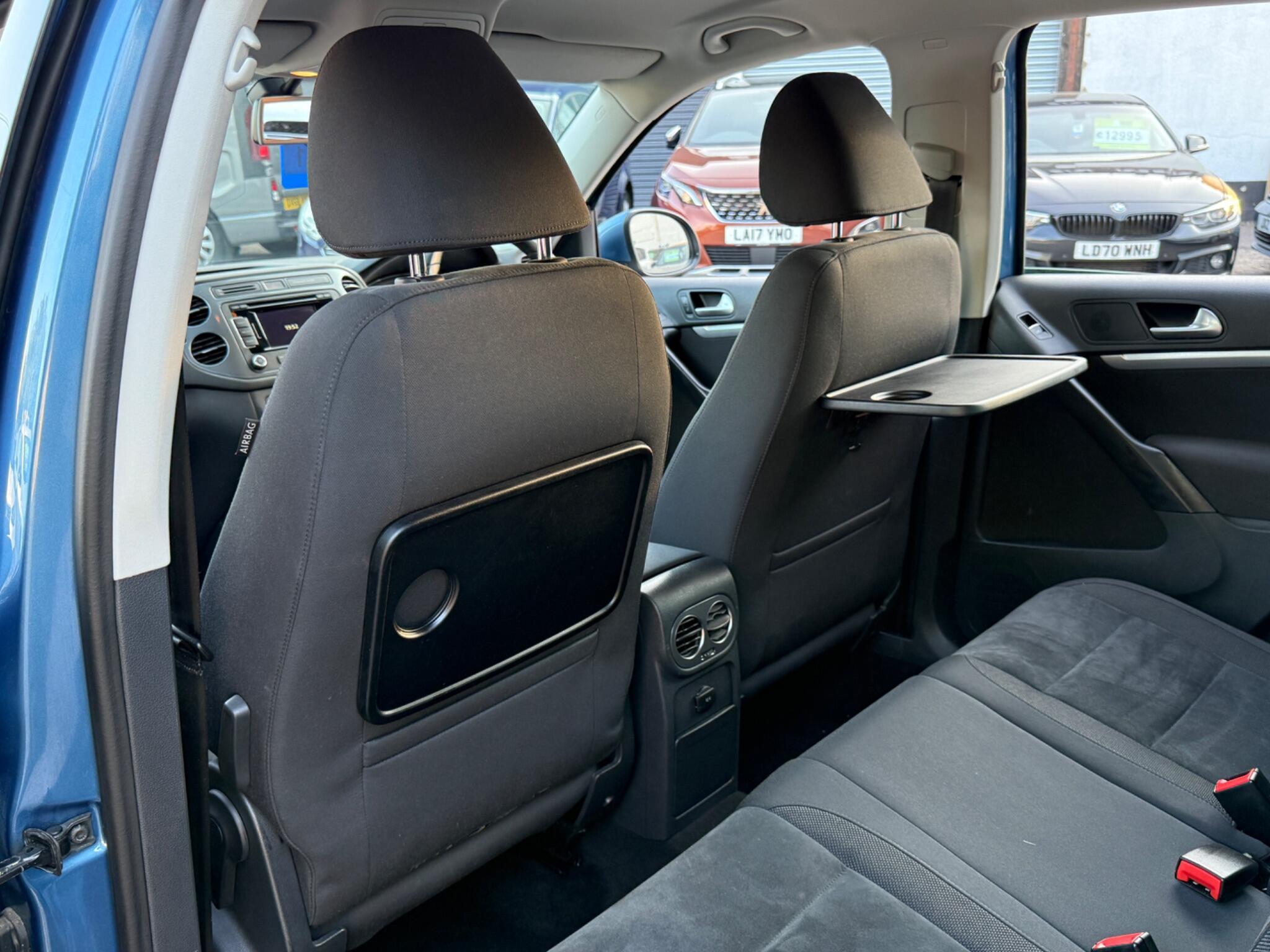 Volkswagen Tiguan - Image 59