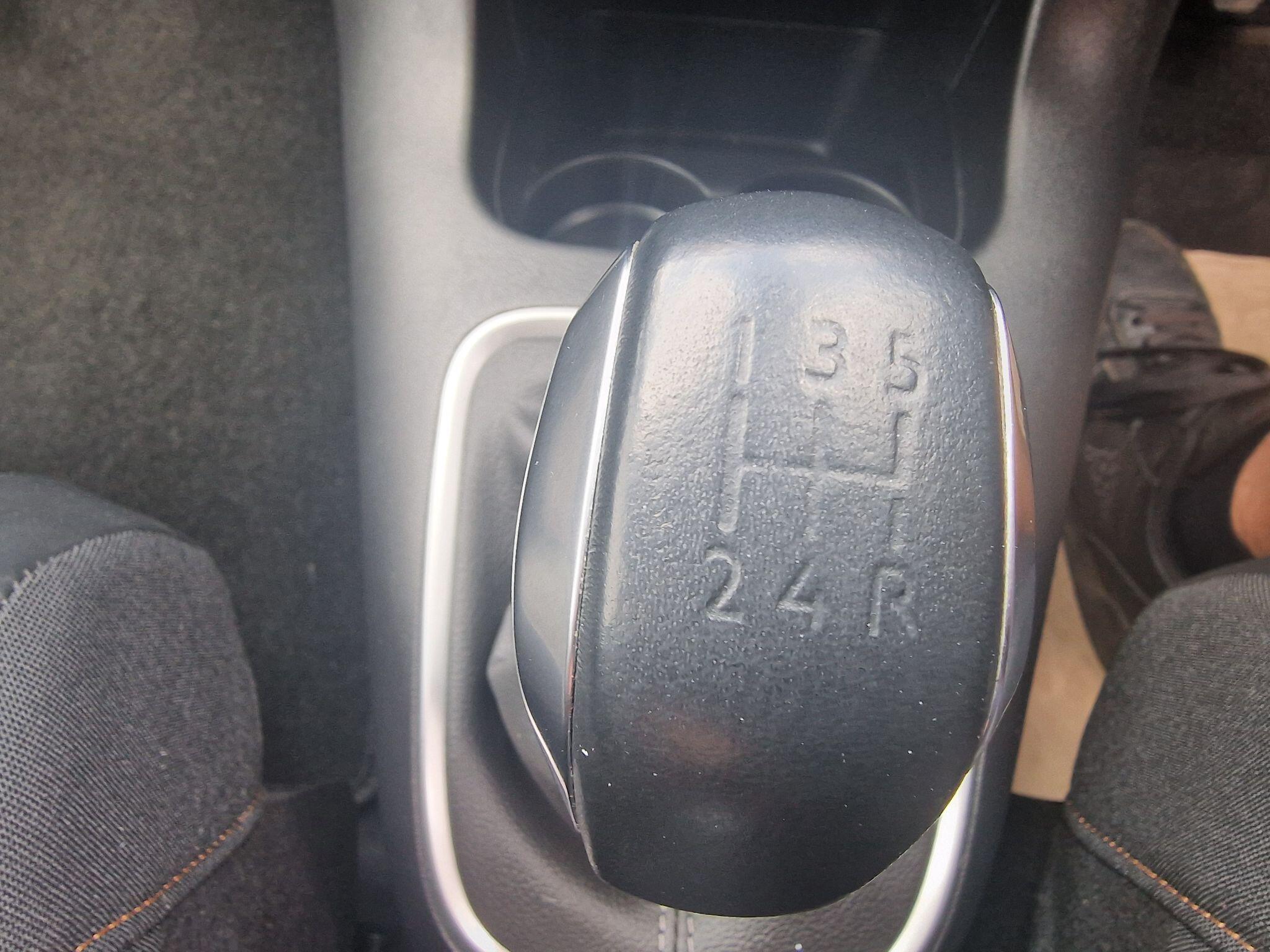 Citroen C3 view 26