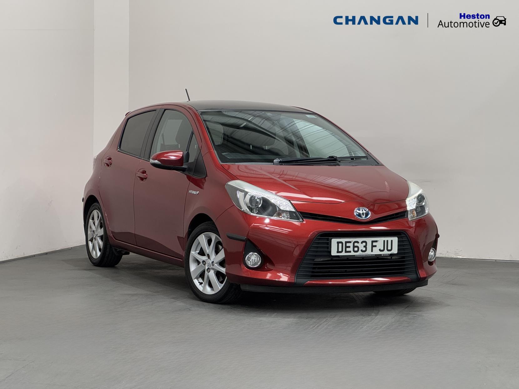 Toyota Yaris main image
