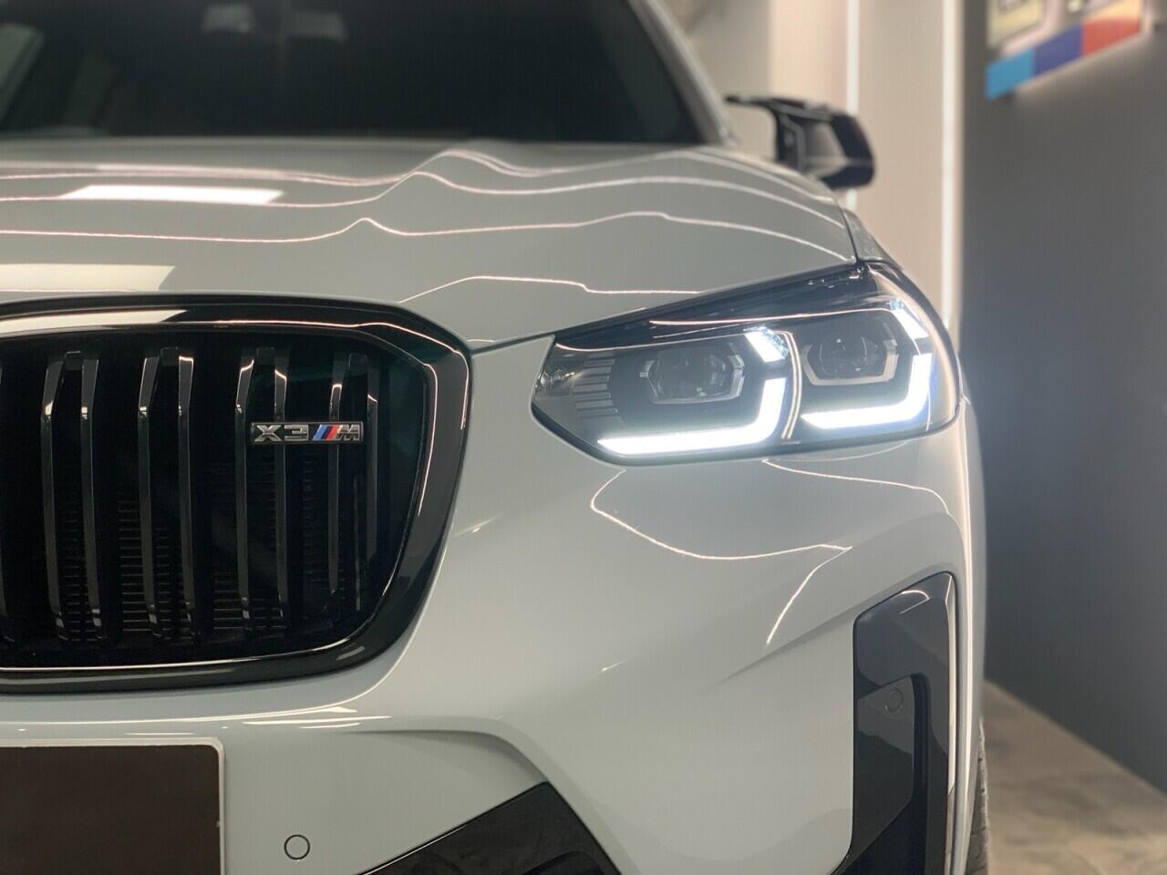 BMW X3 M view 8
