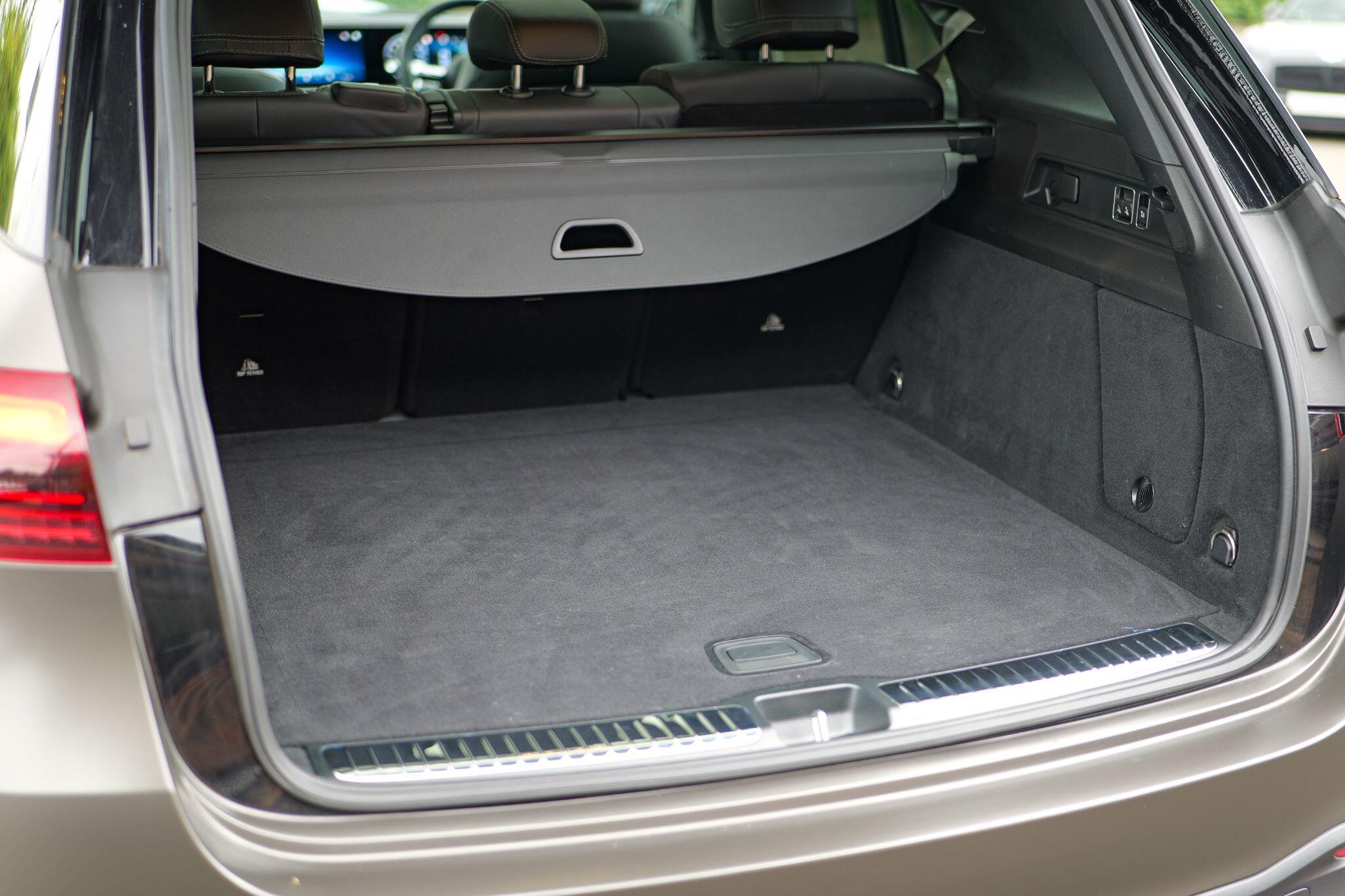 Mercedes-Benz Mercedes-Benz GLE view 33