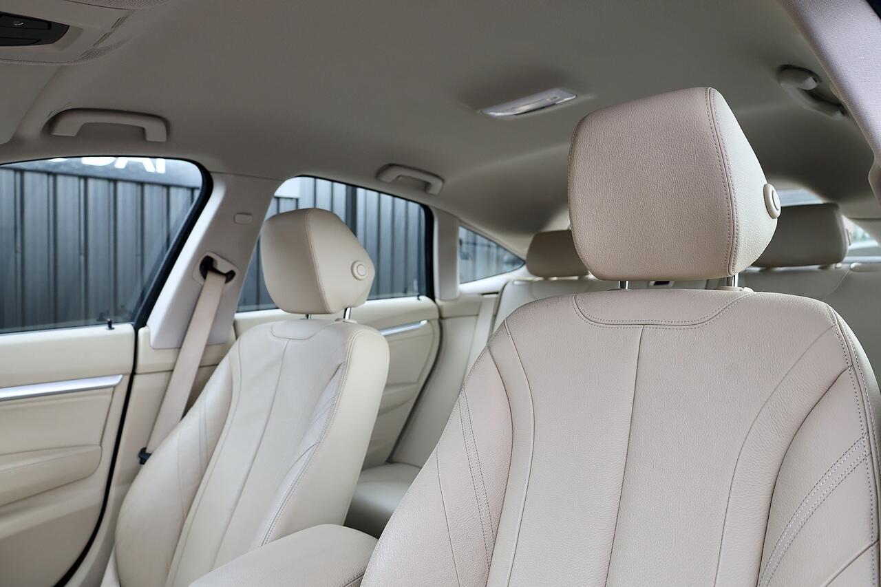 BMW 3 Series Gran Turismo view 13