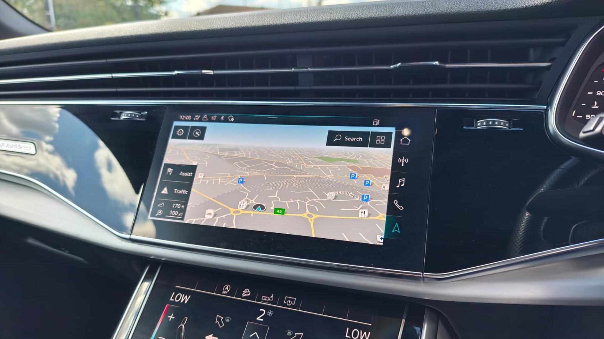 Audi Audi Q7 view 21