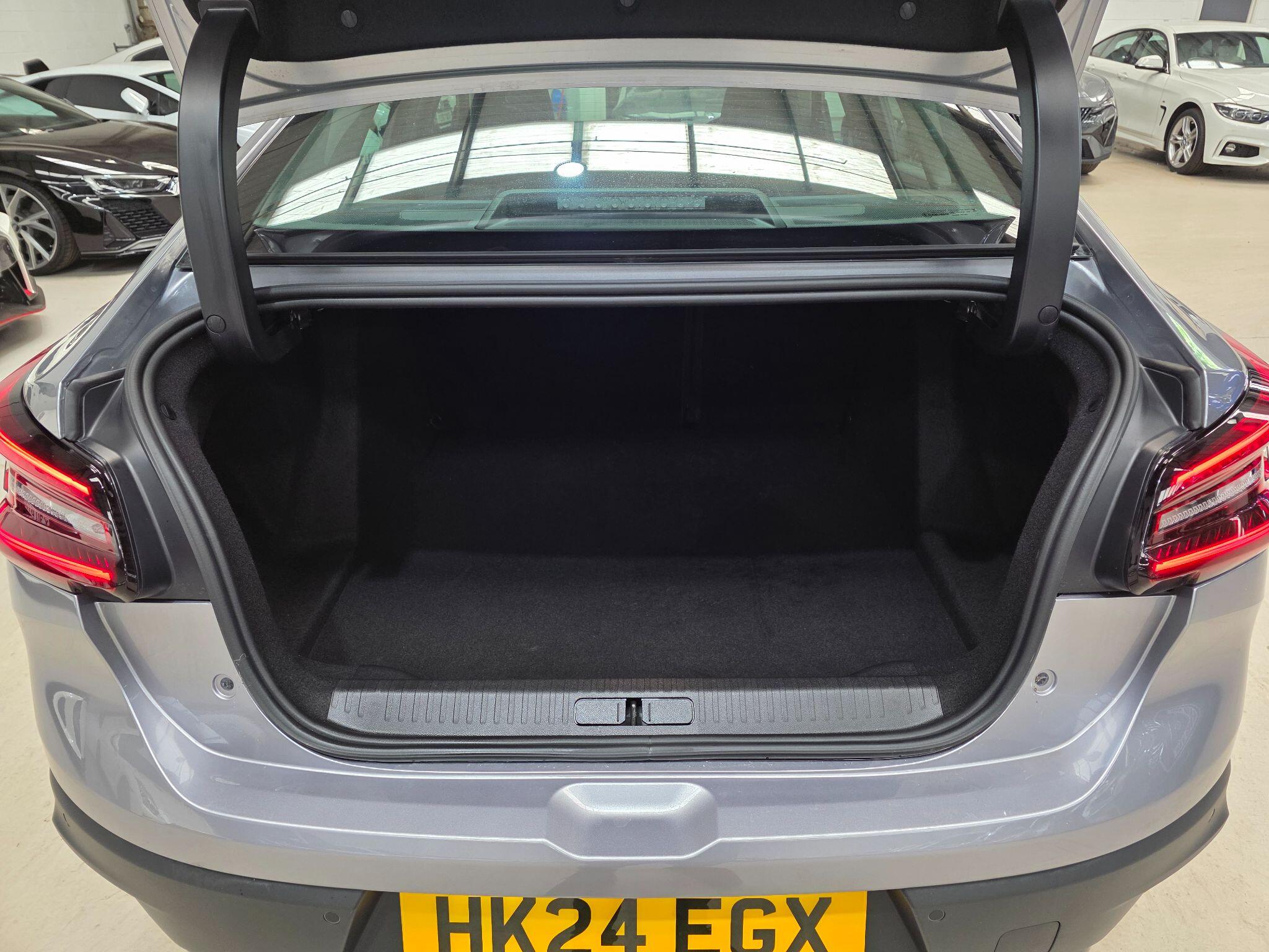 Citroen C4 view 28