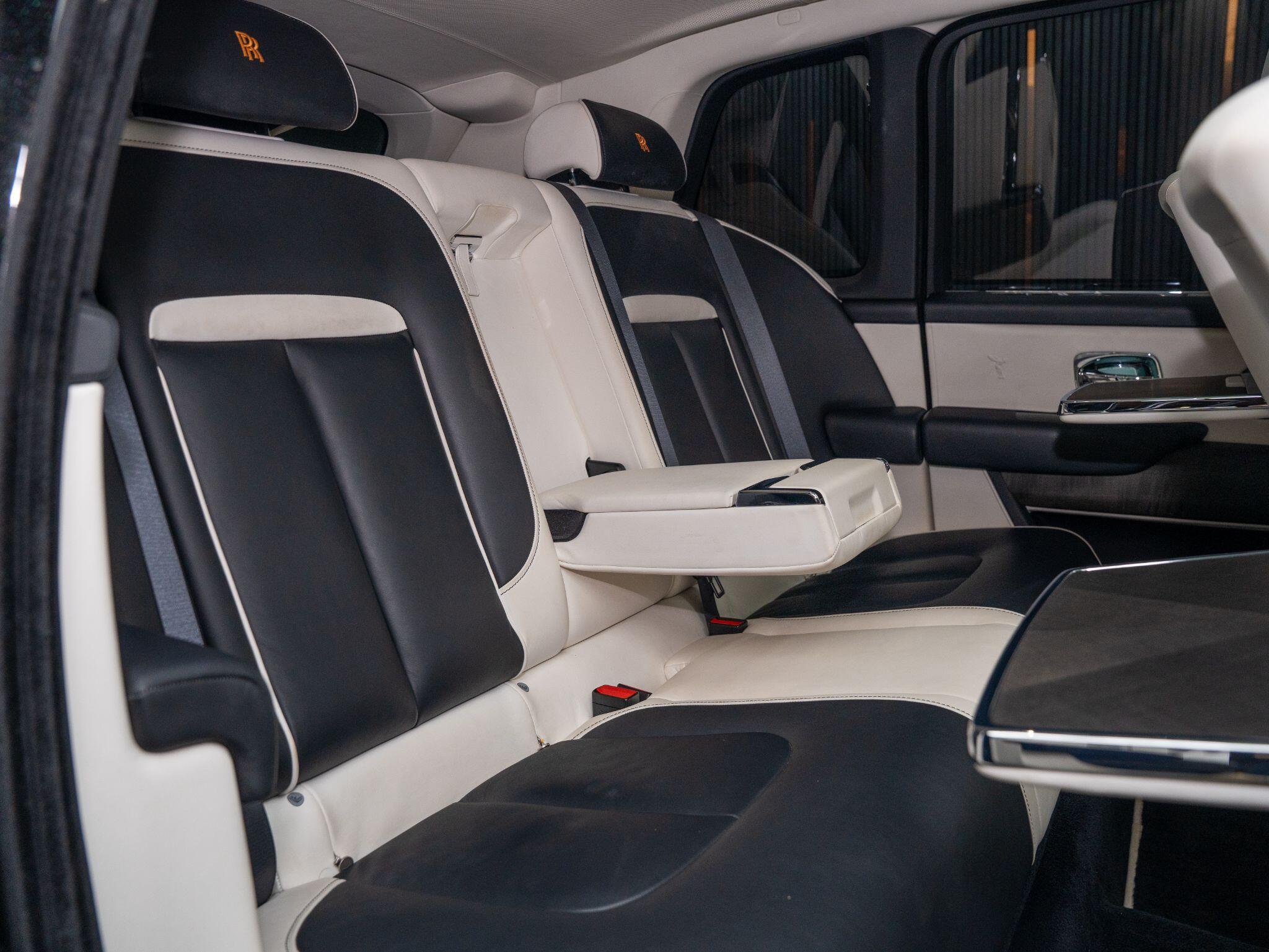 Rolls-Royce Cullinan view 16