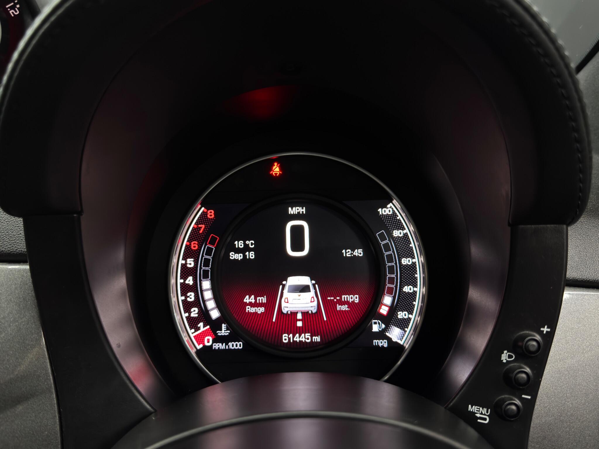 Abarth 595 view 21