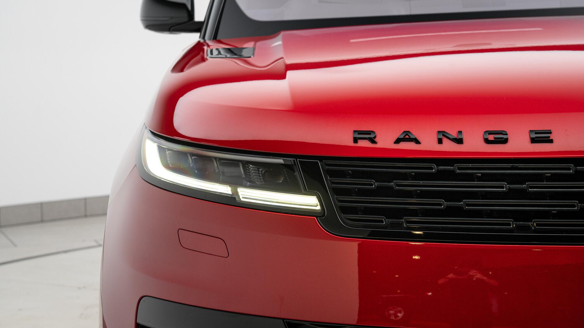 Land Rover Range Rover Sport view 8