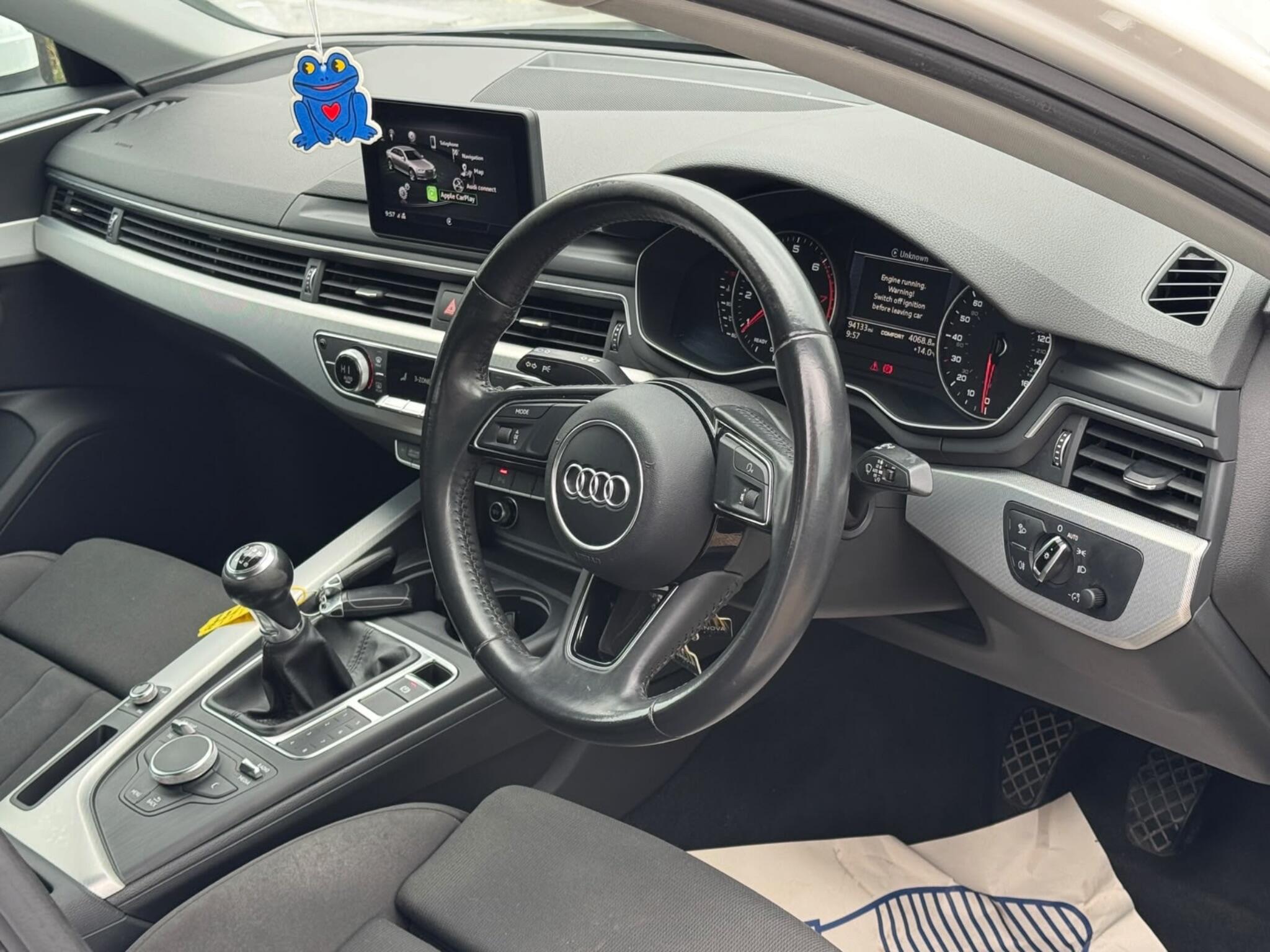 Audi A4 view 41