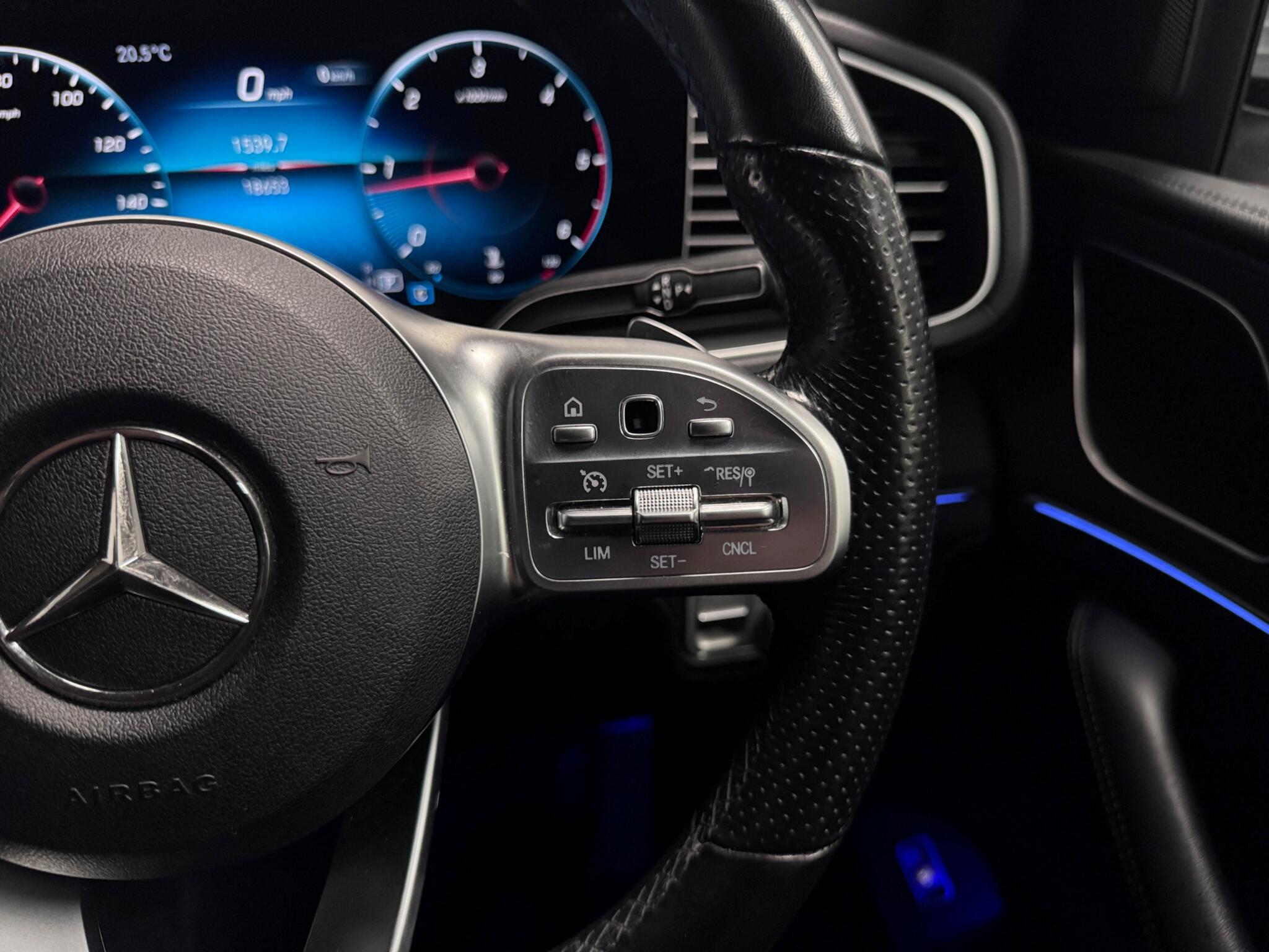 Mercedes-Benz Gle view 14