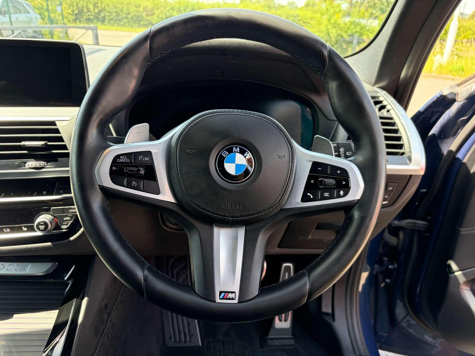 BMW X3 view 39