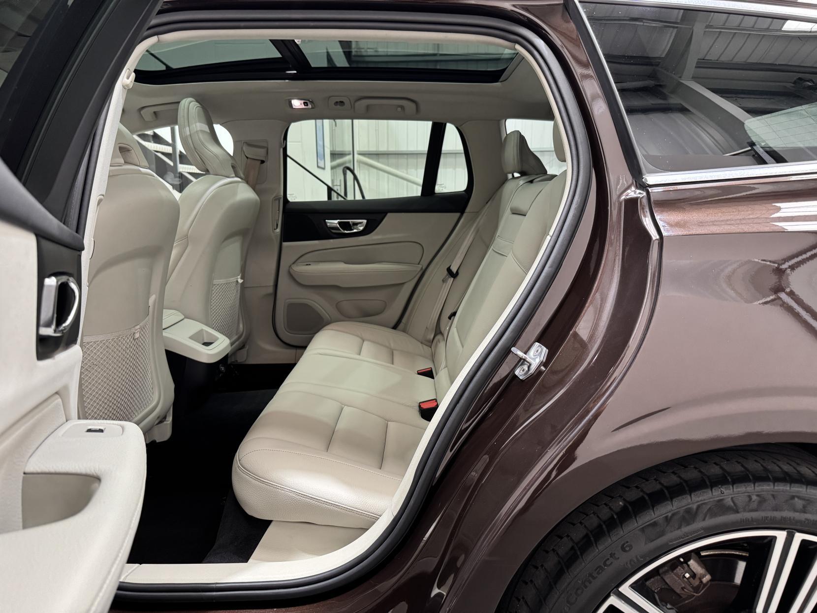 Volvo V60 view 52