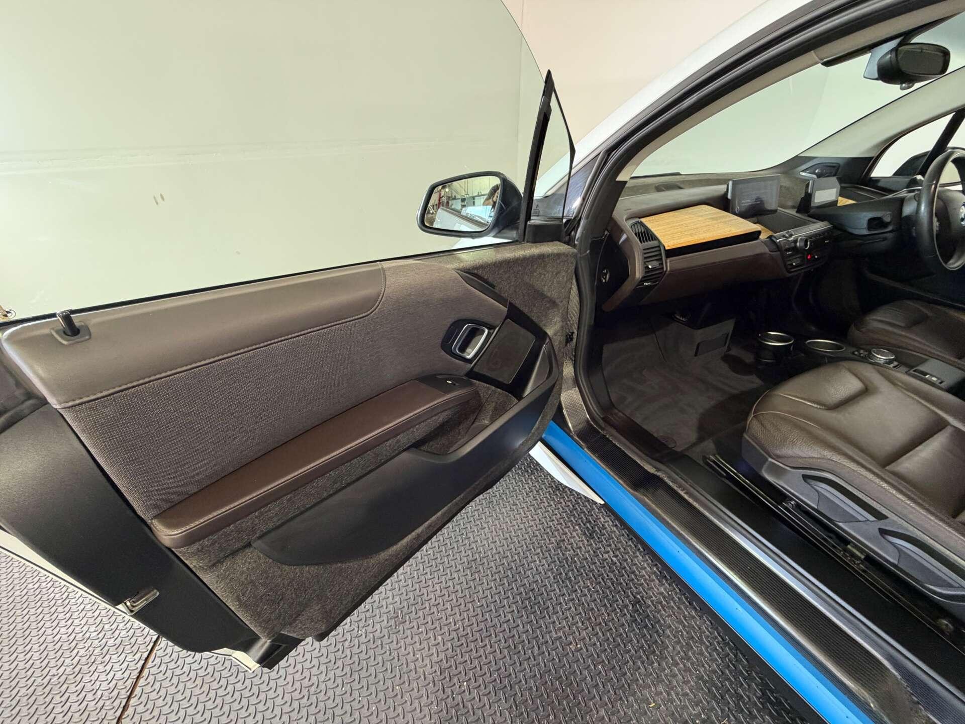 BMW i3 view 61