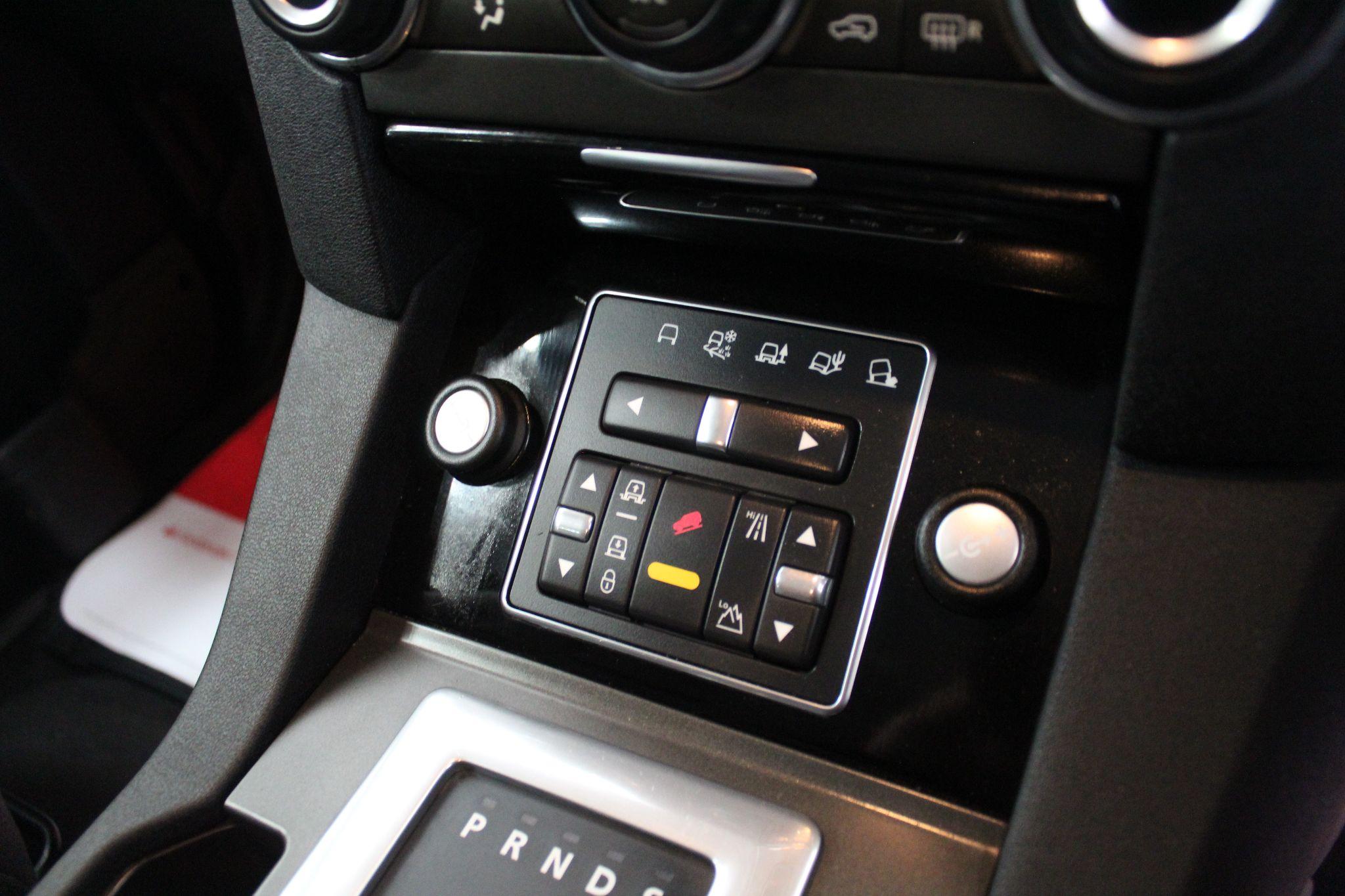 Land Rover Discovery view 46