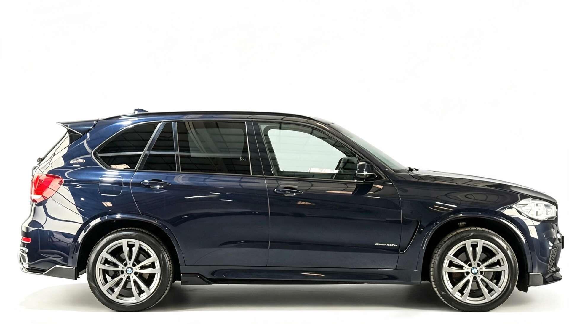 BMW X5 view 15