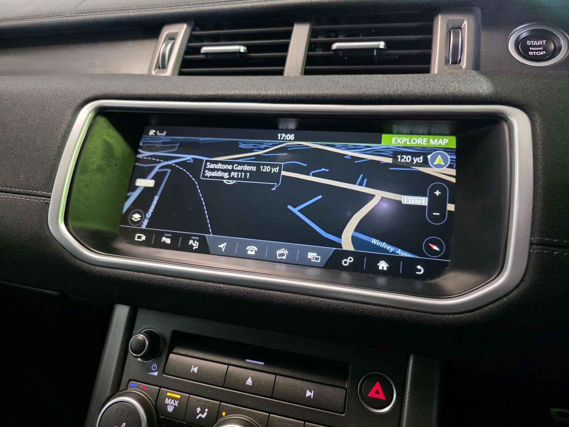 Land Rover Range Rover Evoque view 47