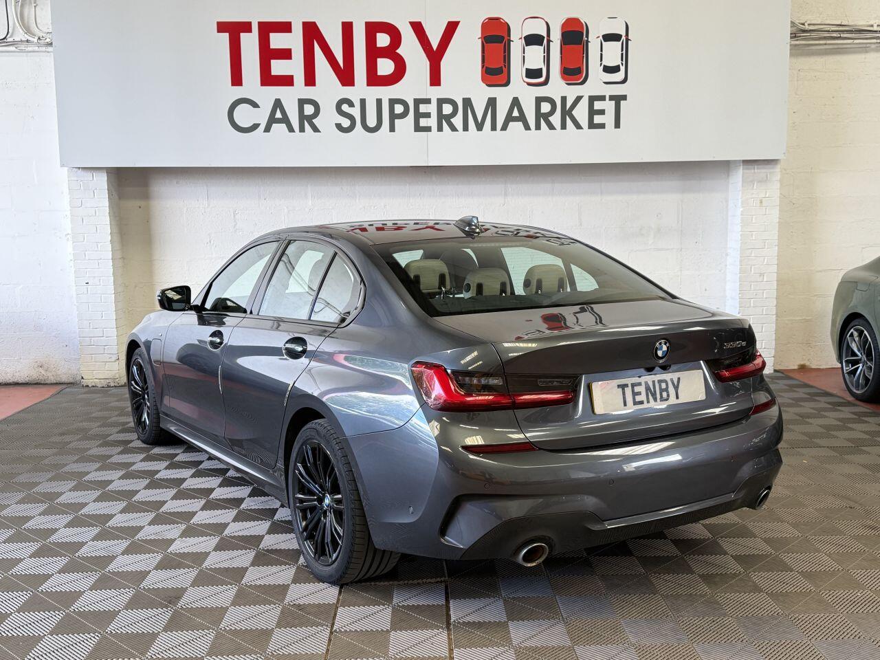 BMW 3 Series view 7